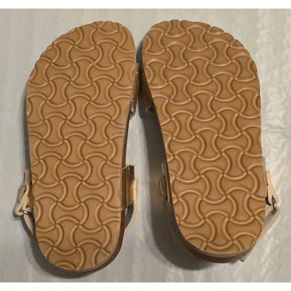 Ashko Group Girls Gold Sandals Size S (11-12) - Picture 3 of 7
